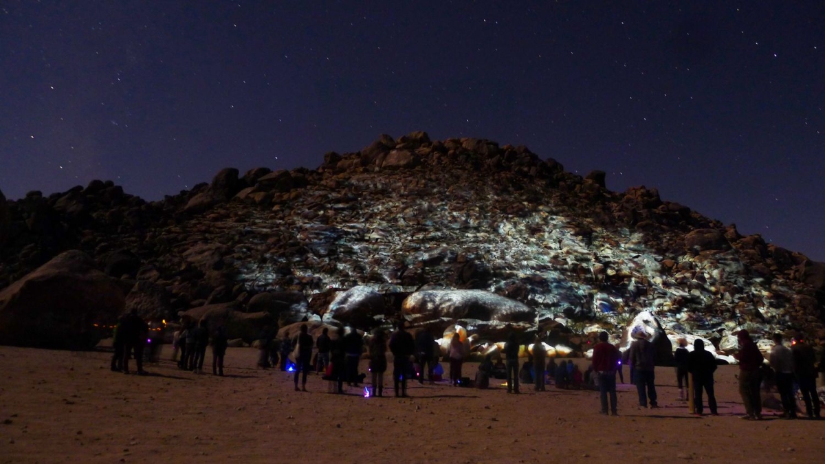 10132013-aadar-135-1200x-q100