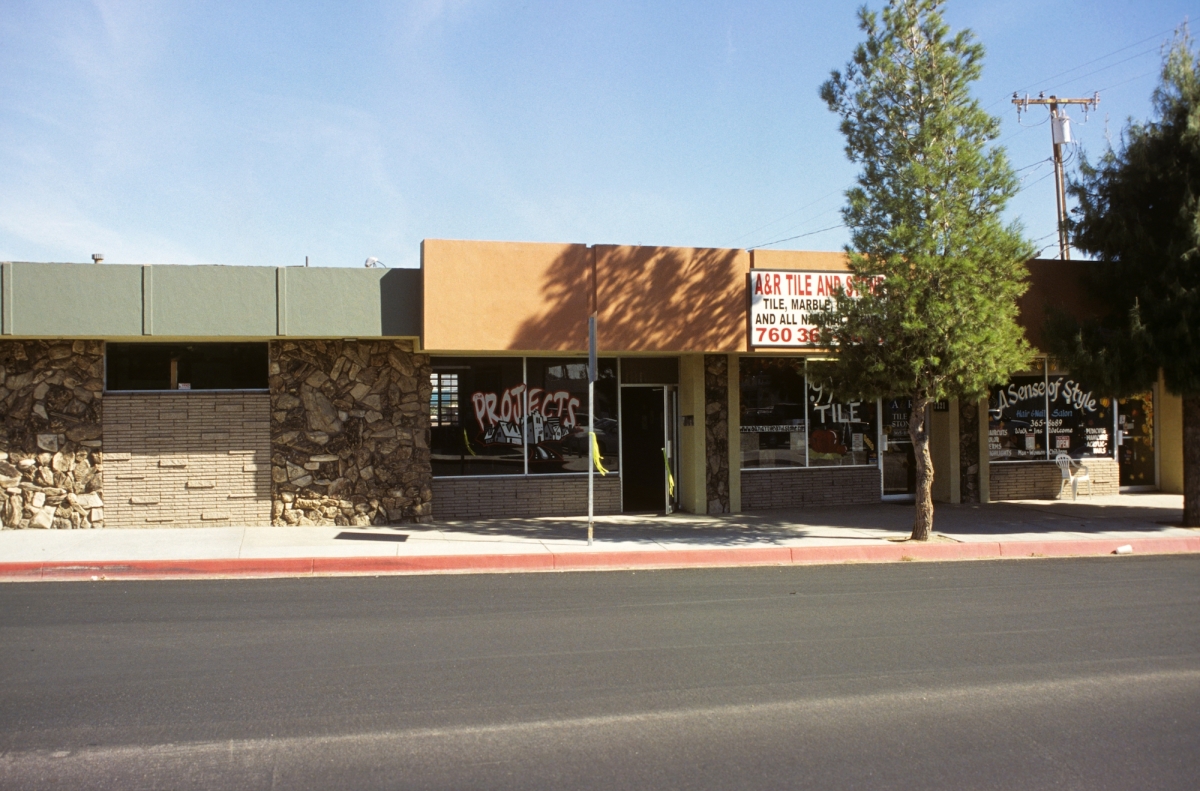 2003-10-12-b-006-sm-1200x-q100